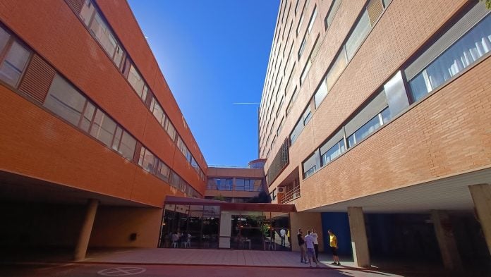Exterior del Hospital de Guadalajara el 4 de mayo de 2023. (Foto: La Crónic@)