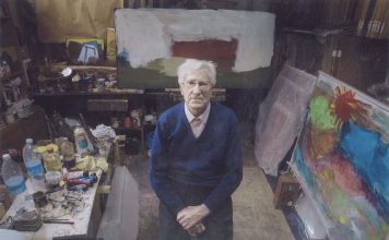 Juan José Vera, en su estudio.