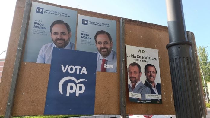 La alianza de PP y Vox tanto en Guadalajara como en Castilla-La Mancha está implícita en todas las estrategias, en uno y otro bando político, se verbalice o no. (Foto: La Crónic@)