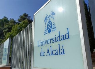Los universitarios tienen desde ahora derecho a conciliar y la obligación de no usar mal la IA Exterior del campus de la Universidad de Alcalá en Guadalajara, en la calle Madrid en mayo de 2023. (Foto: La Crónic@)