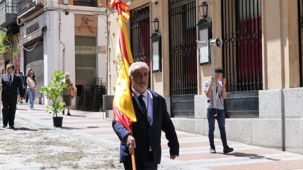 Antonio Marqueta, en la procesión del Corpus de Guadalajara. (Foto: La Crónic@)