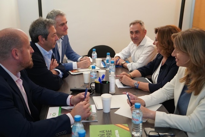 Reunión entre PP y Vox el 14 de junio de 2023 en la Comunidad Valenciana.