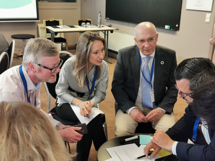 Jesús Alique y otros participantes en el seminario sobre despoblación celebrado este 29 de junio de 2023 en Bruselas.