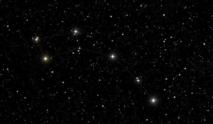 firmamento Para descubrir los secretos del firmamento nada mejor que mirar al cielo, con telescopio y con la ayuda de un monitor. Hay que inscribirse previamente.