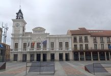 Fachada del Ayuntamiento de Guadalajara el 12 de julio de 2023. (Foto: La Crónic@)