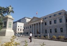 Congreso de los Diputados en el verano de 2023. (Foto: La Crónic@)
