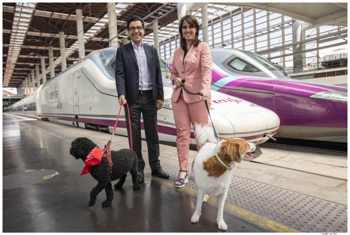 Los perros viajan mejor desde ahora en la alta velocidad de RENFE.