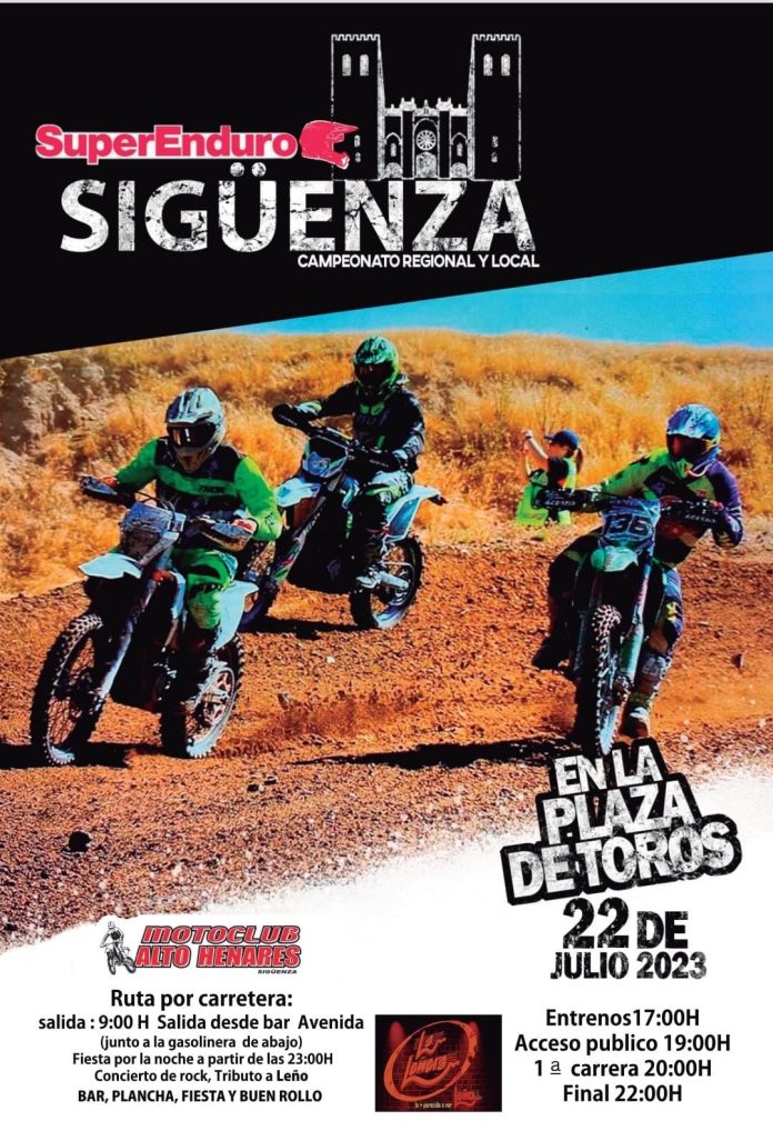 Prueba de Super Enduro en la plaza de toros de Sigüenza.