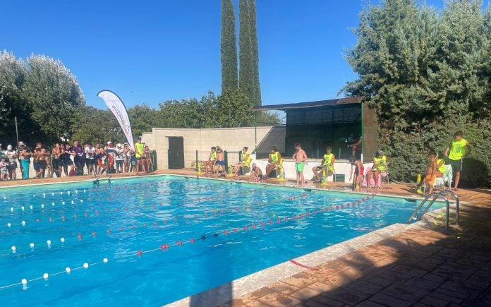 Final del Interpueblos de natación en Humanes.