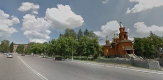 Una de las calles principales de Bohodukhiv, en Ucrania. (Foto: Google Maps)