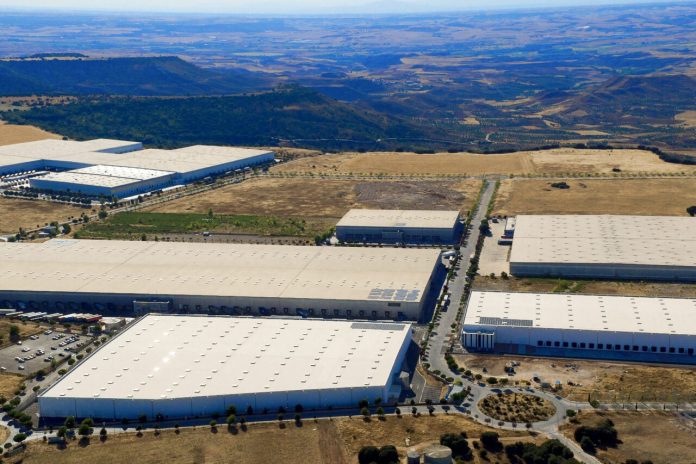 pulsar-linde Más de dos hectáreas de terreno ocupa Linde en Torija con sus nuevas instalaciones, de próxima inauguración.