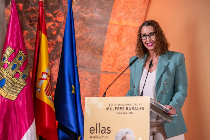 Sara Simón, durante su intervención en Sigüenza el 16 de octubre de 2023.