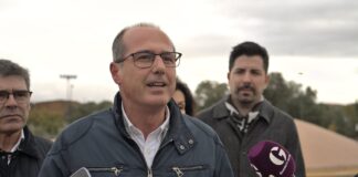 Alberto Rojo, durante su comparecencia de este lunes junto al puente árabe de Guadalajara.