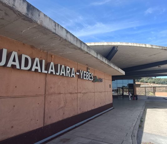 Accesos a la estación del AVE de Guadalajara-Yebes el 3 de octubre de 2023. (Foto: La Crónic@)