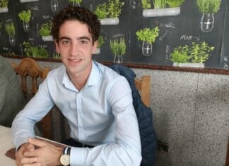 Víctor Hernández te espera en Brihuega este sábado Víctor Hernández en el "Cocido Taurino" de Guadalajara, el 13 de octubre de 2023. (Foto: La Crónic@)