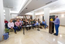 Un total de 220 alcaldes y concejales de Guadalajara han asistido a esta jornada en la Diputacion.