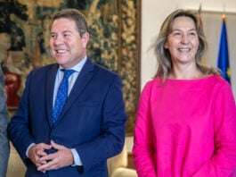 Reunión de Guarinos con García-Page en Toledo en 2023, meses después del comienzo del actual mandato.