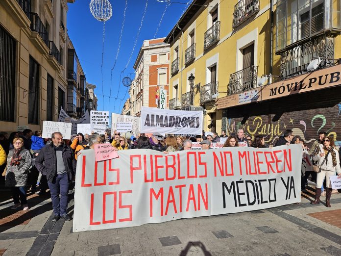 Manifestación de este domingo en Guadalajara. (Foto: EP)