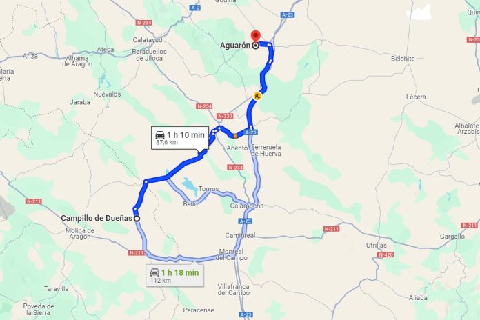 La distancia entre Aguarón y Campillo de Dueñas ronda el centenar de kilómetros. (Google Maps)