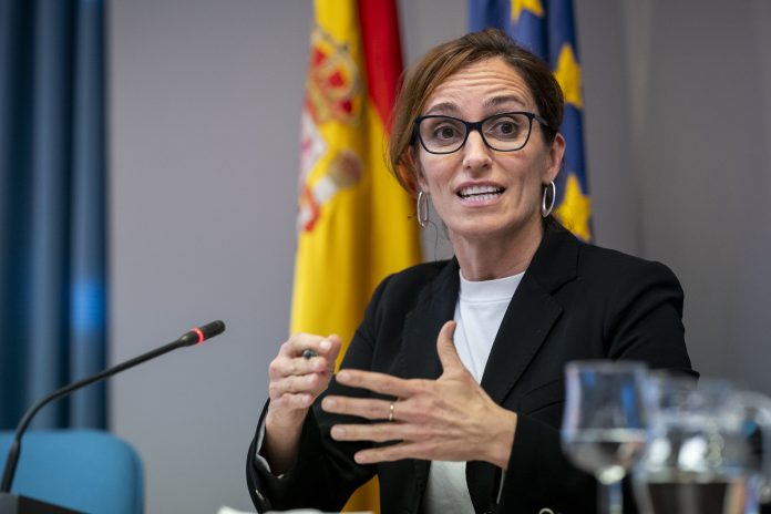 Mónica García, en una comparecencia como ministra de Sanidad en diciembre de 2023. (Foto: EP)