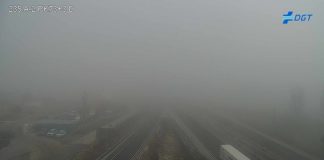 La niebla a la altura del kilómetro 73 de la A-2 en la mañana del 31 de enero de 2024. (Foto: DGT)