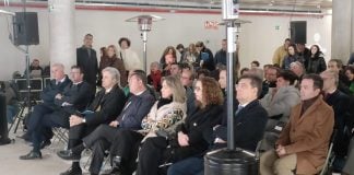 Una anterior visita de García-Page al nuevo campus de Guadalajara, en 2024. (Foto: La Crónic@)