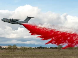 Últimos ensayos de Airbus para la lucha contra incendios desde el A400M en el campo de de la Bripac en Uceda.