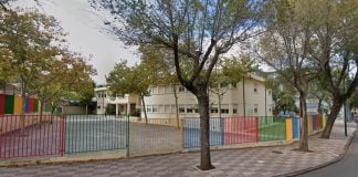 Exterior del colegio "Ángel Andrade", de Puertollano, donde han ocurrido los hechos. (Foto: Google Maps)