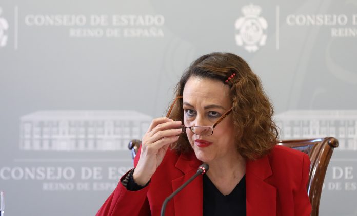 La presidenta del Consejo de Estado, Magdalena Valerio, presenta en rueda de prensa la Memoria Anual 2021 del Consejo de Estado, a 28 de noviembre de 2022, en Madrid (España). Durante la presentación de la memoria se desgranan las principales magnitudes de la actividad del máximo órgano consultivo del Gobierno de España durante el ejercicio 2021. La Memoria debe exponer además de la actividad del Consejo las observaciones sobre el funcionamiento de los servicios públicos que resulten de los asuntos consultados, así como las sugerencias y medidas a adoptar para el mejor funcionamiento de la Administración. 28 NOVIEMBRE 2022;MAGDALENA VALERIO;MEMORIA ANUAL 2021;CINSEJO DE ESTADO;FUNCIONAMIENTO Marta Fernández / Europa Press (Foto de ARCHIVO) 28/11/2022