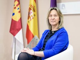 Ana Guarinos, retratada por Rafael Martín.