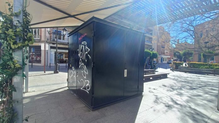 Kiosco del Jardinillo, sin uso, en febrero de 2024. (Foto: La Crónic@)