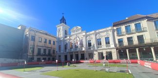 ¿De verde también la Plaza Mayor? Plaza Mayor de Guadalajara el 20 de febrero de 2024. (Foto: La Crónic@)