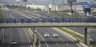 Circulación sin problemas a la altura de alcalá en la A-2 este domingo, a las diez de la mañana. (Foto: DGT)