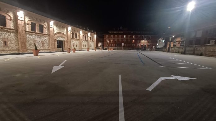 La campa del Mercado de Abastos quedaba pintada para su nuevo uso el 12 de marzo de 2024. (Foto: La Crónic@)