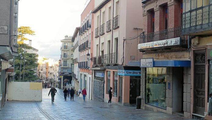 Calle Mayor de Guadalajara, en 2024. (Foto: La Crónic@)