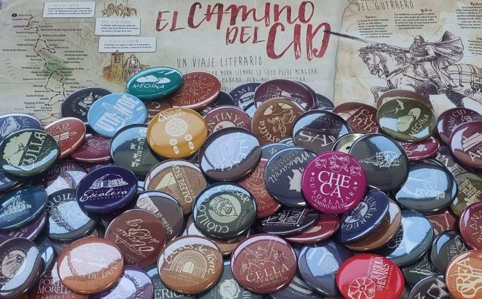Chapas del Camino del Cid, de la ambiciosa promoción de 2024 sobre todos los pueblos de la ruta.