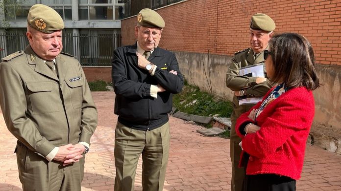 La ministra de Defensa, Margarita Robles, en el Archivo General Militar de Guadalajara, el 20 de marzo de 2024.