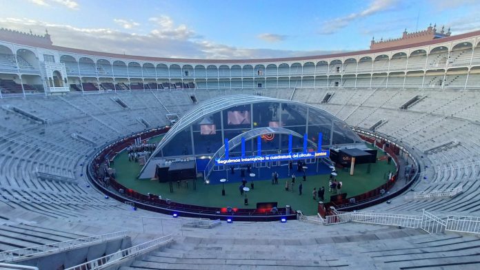 La gran carpa de Hercesa ocupaba el ruedo de la plaza de toros de Las Ventas el 14 de marzo de 2024. (Foto: La Crónic@)