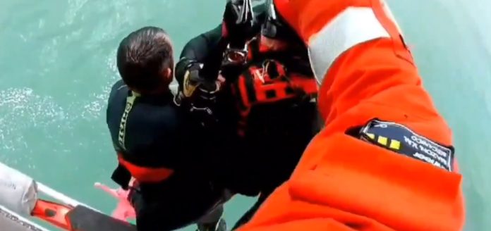 Rescatado en el mar, en Suances (Cantabria) el Viernes Santo de 2024. (Foto: 112)