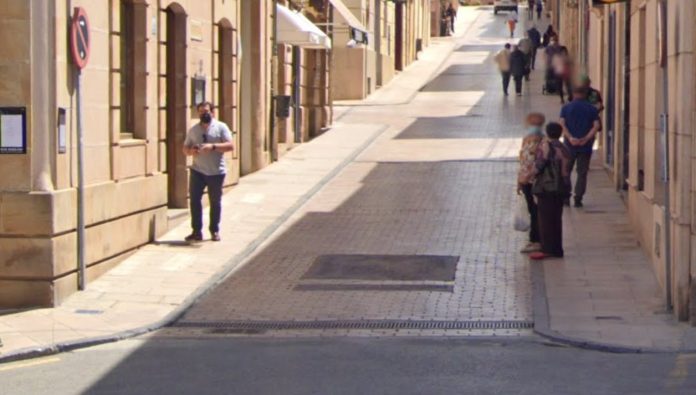calle-guadalajara-siguenza La calle Cardenal Mendoza de Sigüenza, popularmente conocida como
