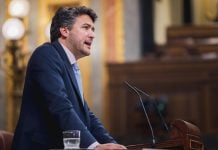 López Maraver en el Congreso.