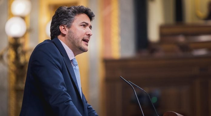 Román, Rojo y López Maraver dejan esta medianoche de ser diputados por Guadalajara López Maraver en el Congreso.