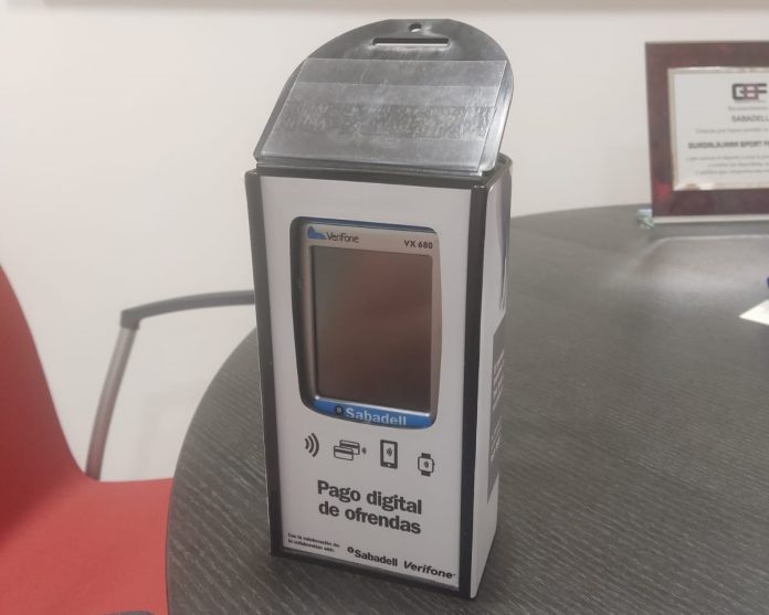 Ejemplo de cepillo digital, como los utilizados en esta original campaña de Cáritas en Guadalajara.