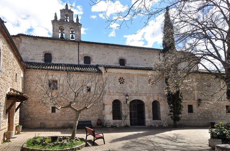 Monasterio de benedictinas en Valfermoso de las Monjas.