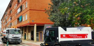 Maquinaria para la limpieza urbana en Azuqueca de Henares. (Foto: Ayto. Azuqueca)