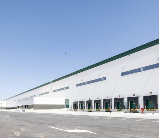 Nave logística de Prologis en el polígono de El Ruiseñor.