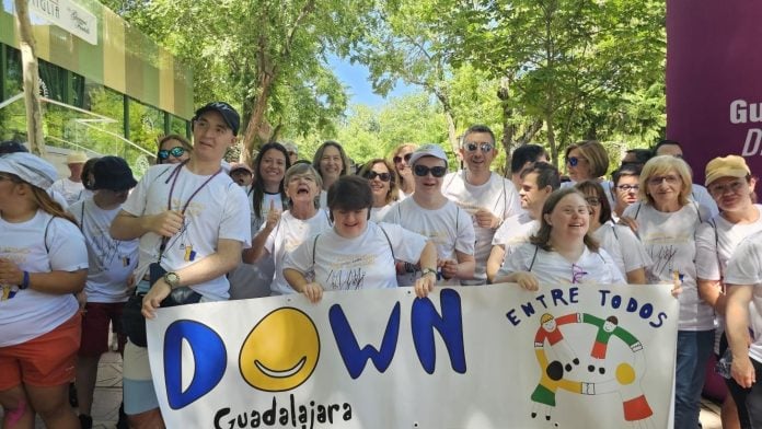 Un momento de la primera marcha de Down Guadalajara, celebrada en 2024.