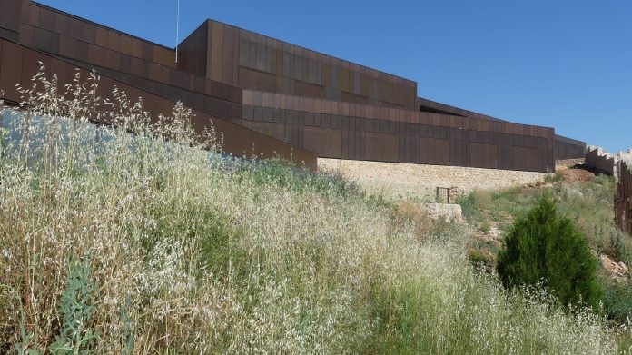 Exterior del Parador de Molina. (Foto: La Crónic@)
