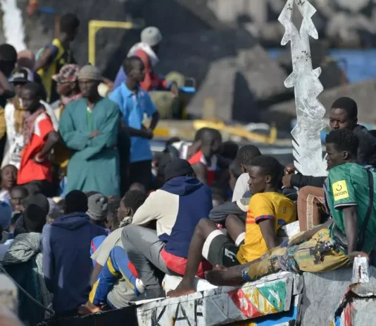 Inmigrantes en una patera.