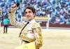 Carteles de la Feria de Guadalajara: 4 corridas de toros con pleno de figuras Víctor Hernández fue el único diestro que pudo pasear una oreja el 6 de octubre en Las Ventas. Roca Rey dejó la suya camino de la enfermería, tras la fuerte cogida sufrida. (Foto: Plaza1)